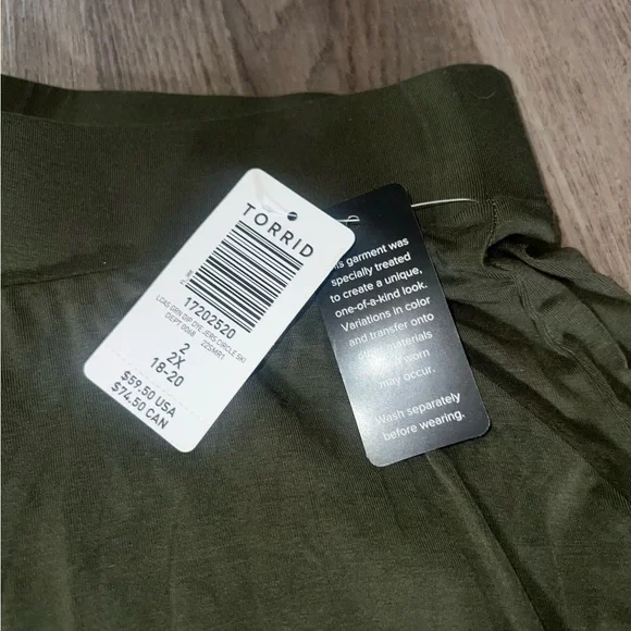 NWT Torrid Ombre Olive Green Women's Mini Skirt 2X - Picture 7 of 7